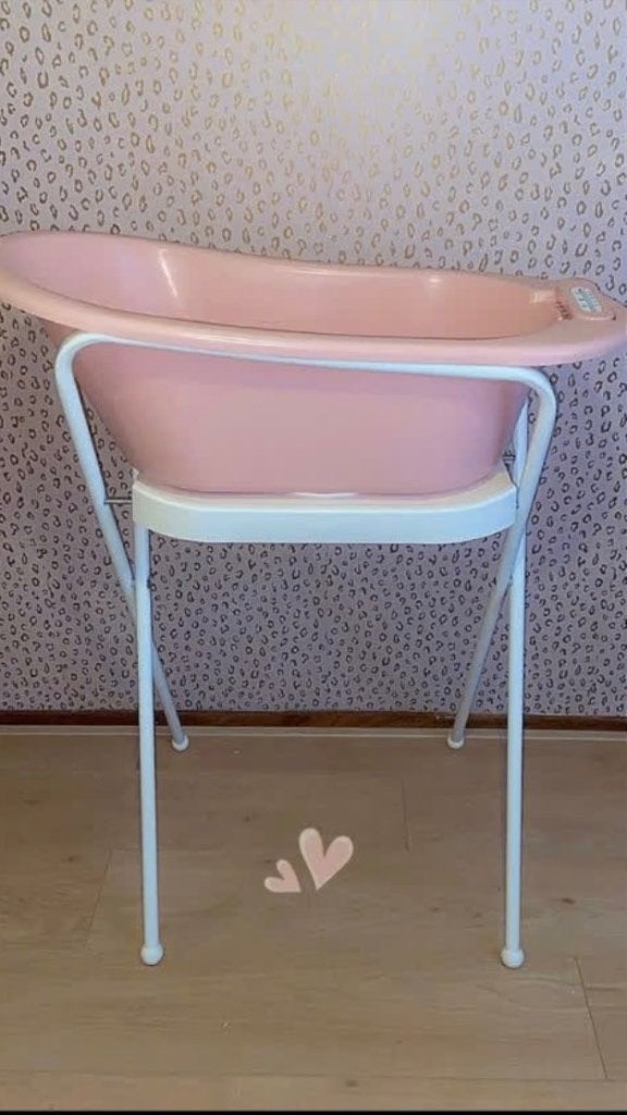 Roze baby badje + standaard & bad thermometer, Ophalen, Zo goed als nieuw, Badje, Bébé-jou