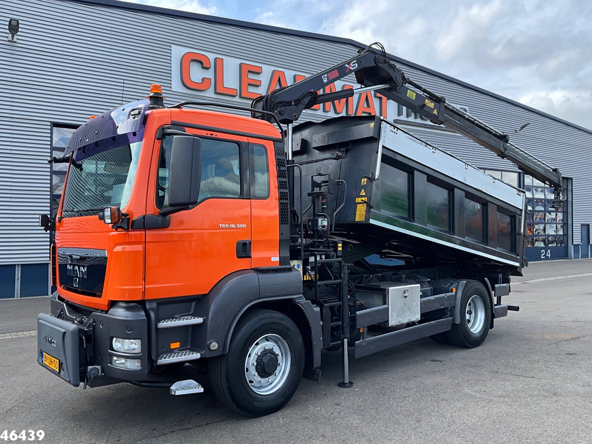 MAN TGS 18.320 4x4 Hiab 11 Tonmeter laadkraan (bj 2009), Auto's, MAN, Origineel Nederlands, Vierwielaandrijving, 2 stoelen