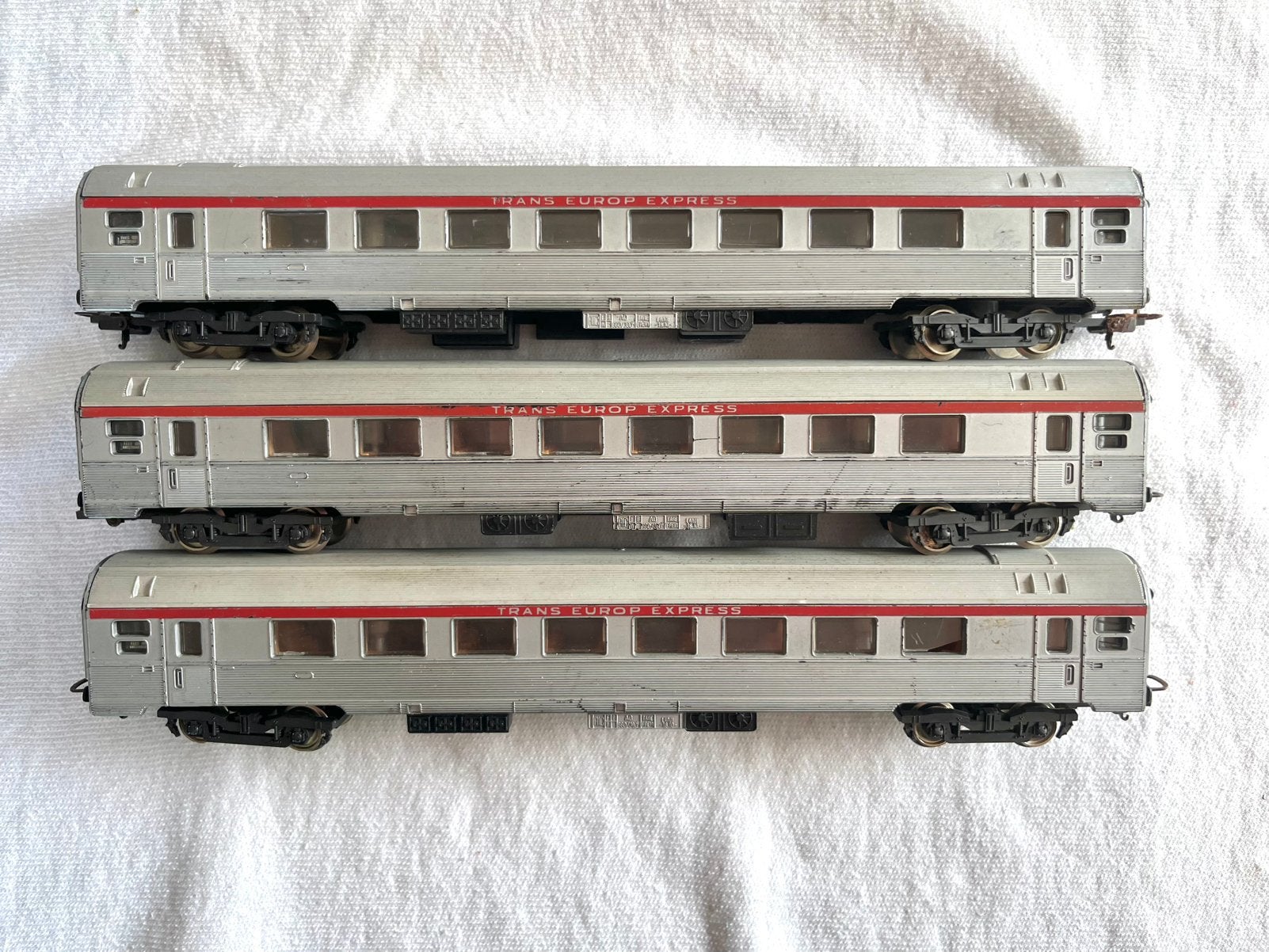 3x Lima SNCF TEE rijtuigen H0, Hobby en Vrije tijd, Modeltreinen | H0, Gebruikt, Gelijkstroom, Wagon, Ophalen of Verzenden