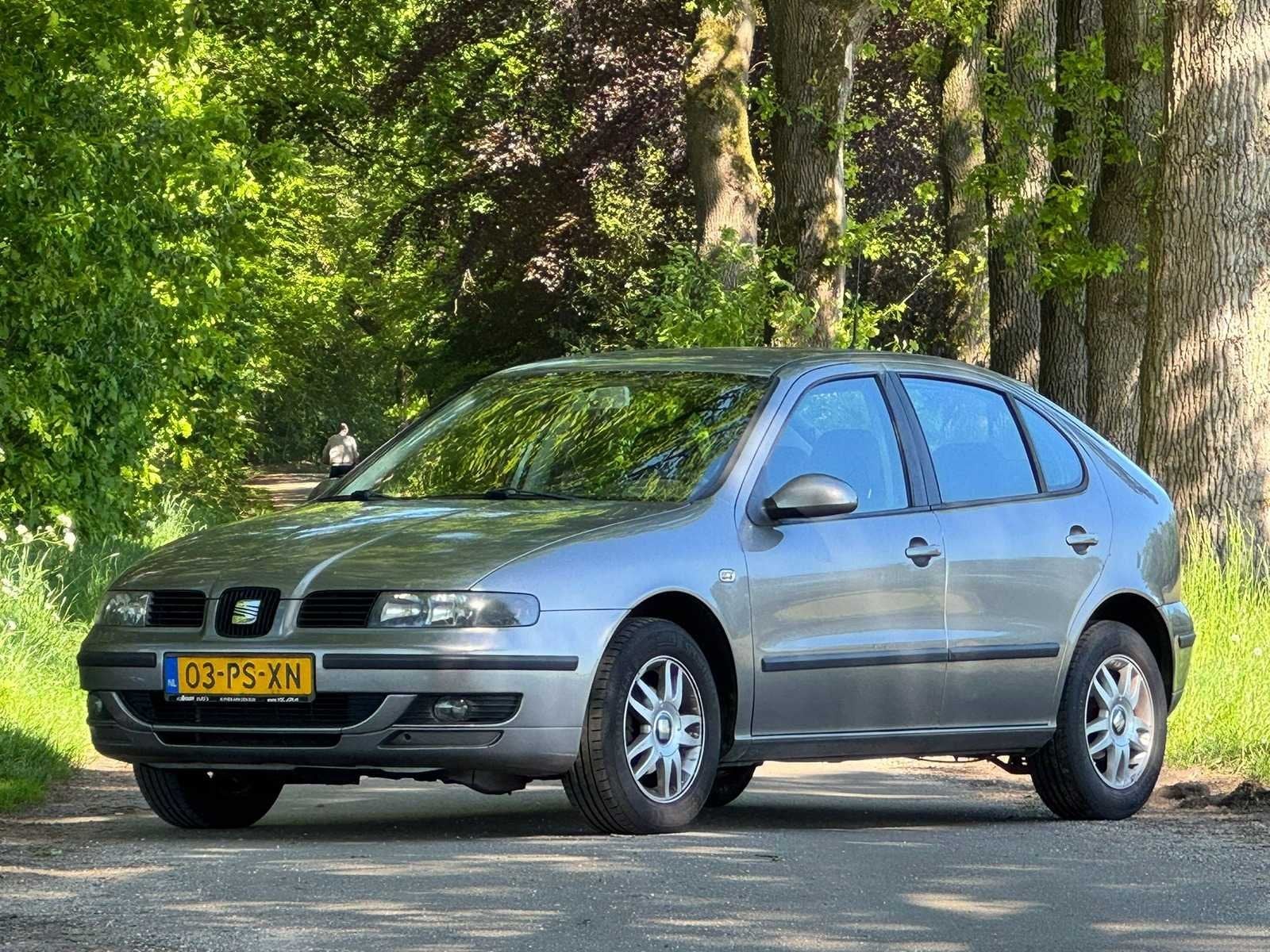 SEAT - 2004 - Leon - 1.6-16V Stella - Personenauto, Auto's, Seat, Voorwielaandrijving, Gebruikt, 4 cilinders, Leon