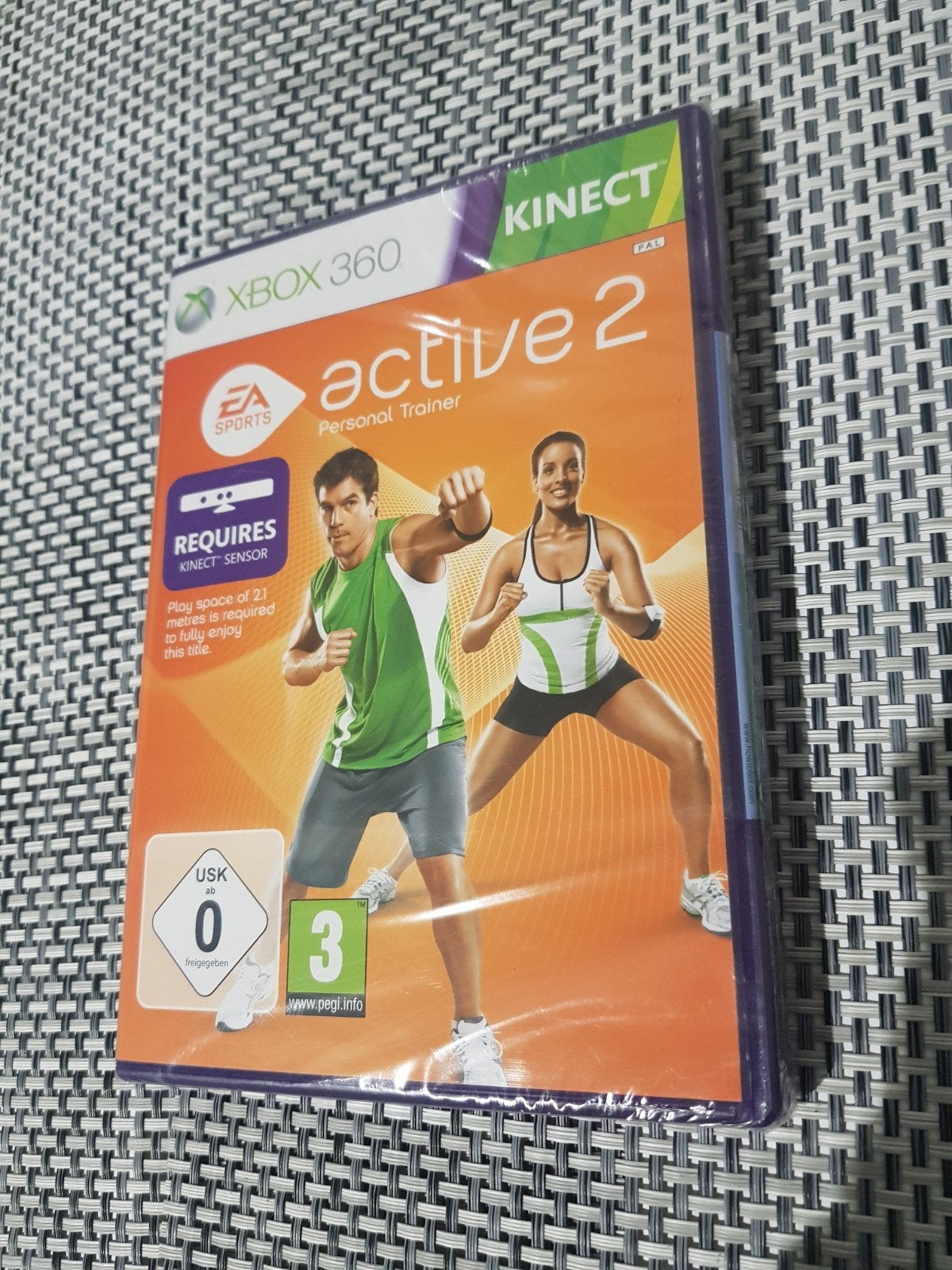 Active 2 Kinect spel Xbox 360 Nieuw in Seal, Verzenden, Zo goed als nieuw, Sport, 3 spelers of meer