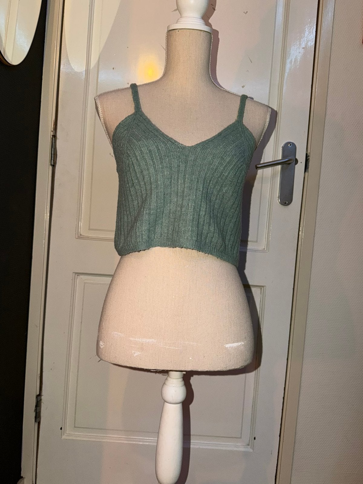 Terranova Gebreide Rib Crop Top – Saliegroen – Maat L, Kleding | Dames, Maat 42/44 (L), Ophalen of Verzenden, Zo goed als nieuw