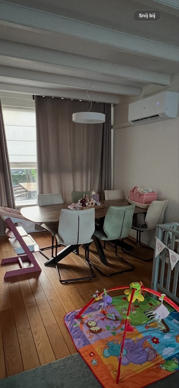 Bree's New World stoelen: 4x wit/crème, 2x groen, Ophalen, Gebruikt, Overige kleuren, Stof