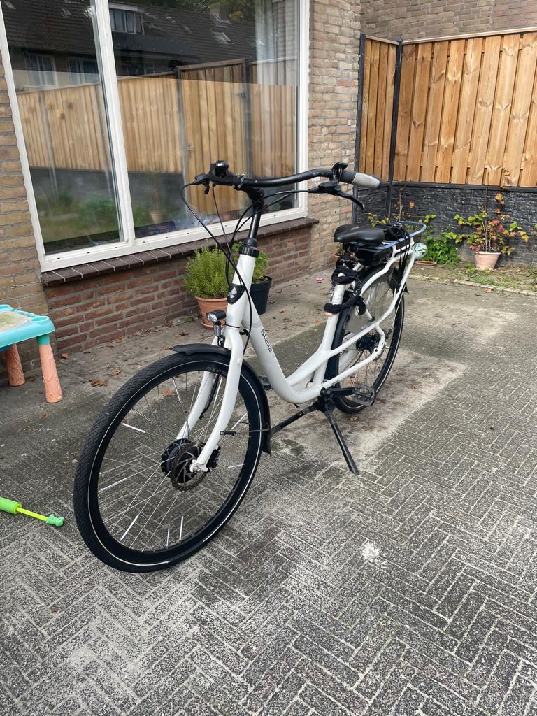 Stella moederfiets Fiore White FDSTe RTE2.1 28" N7D UM, Fietsen en Brommers, Versnellingen, 0 zitjes, Schijfrem, Ophalen