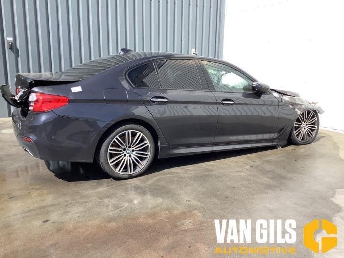 BMW 5-serie 5 serie (G30), Sedan, 2016 540i xDrive 3.0 TwinP, Bayerische Motoren Werke AG, Kundenbetreuung@bmw.de, Petuelring 130 ,80809, München, Deutschland
