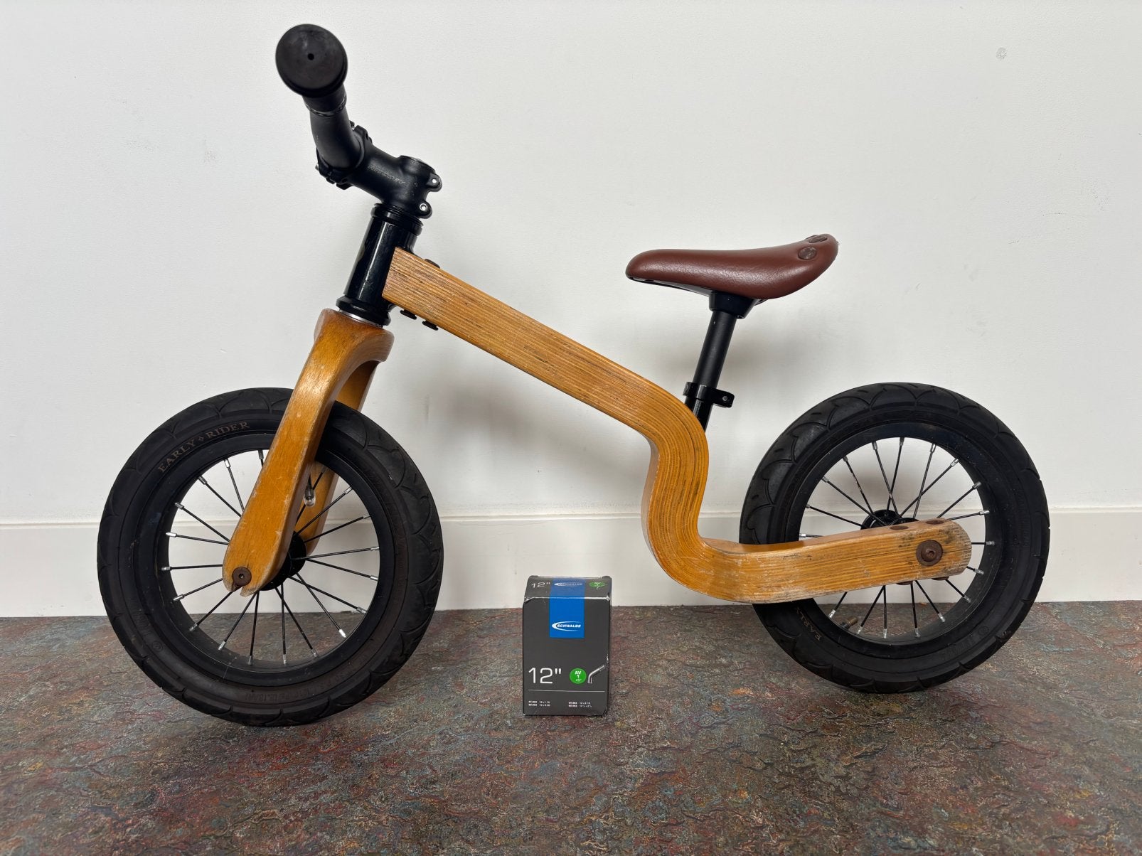 Early Rider Bonsai loopfiets met binnenband, Fietsen en Brommers, Fietsen | Kinderfietsjes, Ophalen, Gebruikt, Minder dan 16 inch