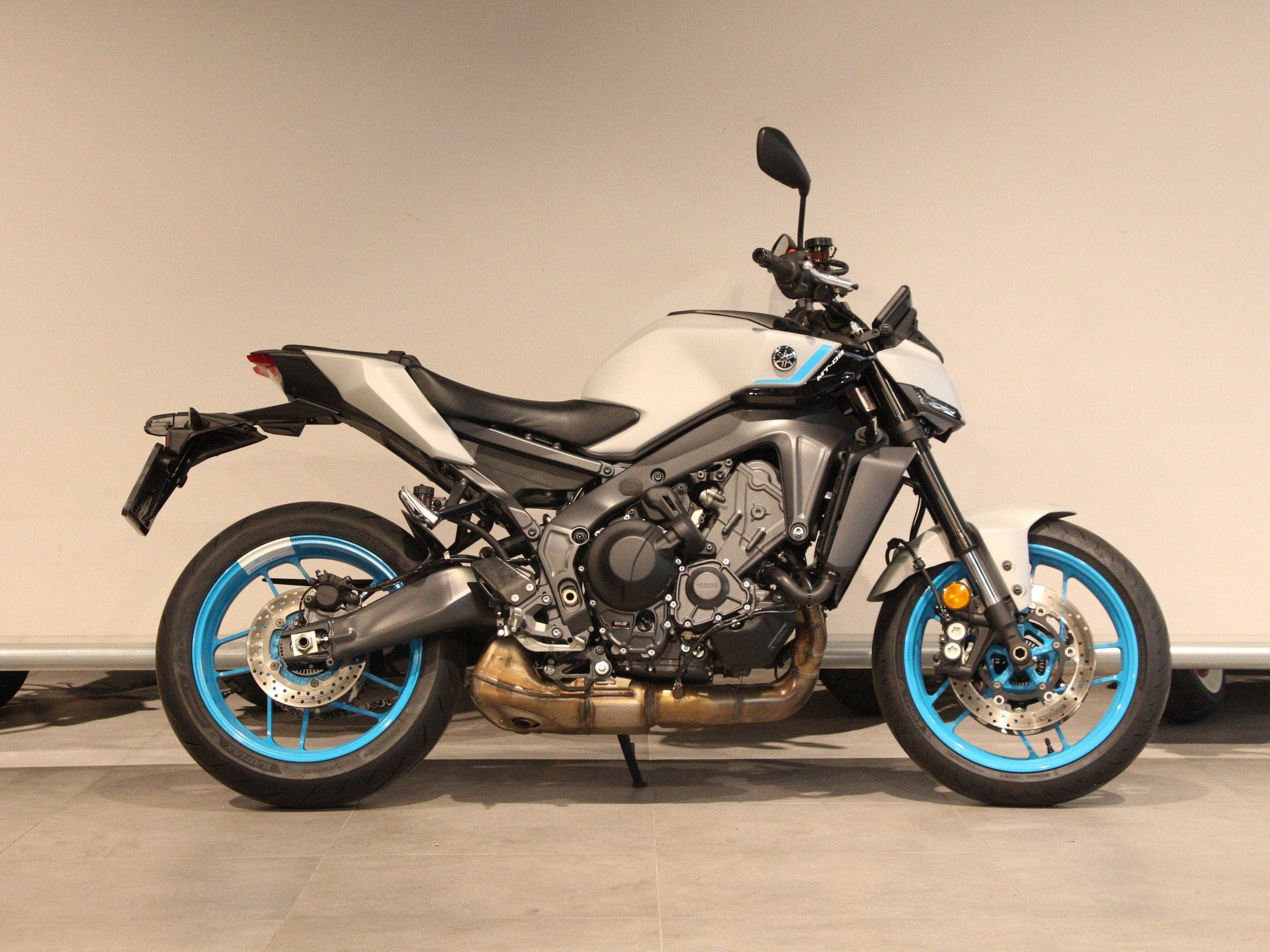 Yamaha MT-09 Y-AMT (bj 2025), Klantenservice@yamaha-motor.nl, Meer dan 35 kW, Koolhovenlaan 101
1119 NC  Schiphol-Rijk, NL, Naked bike