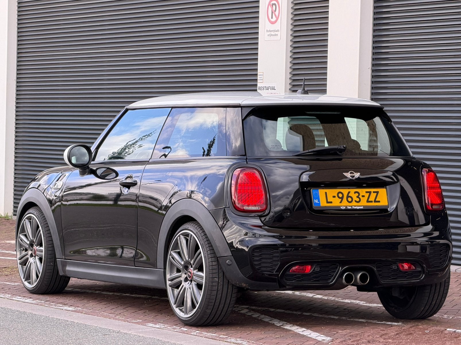 MINI Cooper 2015 optiek Cooper S JCW 2018, Auto's, Voorwielaandrijving, 136 pk, Sportstoelen, 4 stoelen