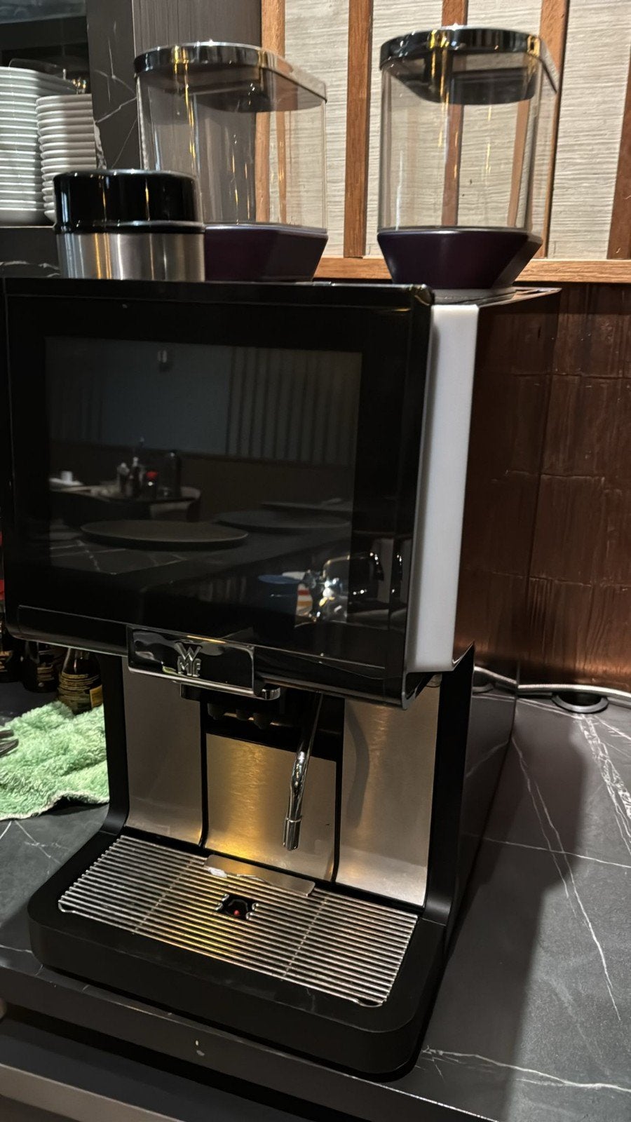 Professionele WMF 1500S Koffiemachine - Zo goed als nieuw, Gemalen koffie, 10 kopjes of meer, Koffiemachine, Ophalen of Verzenden