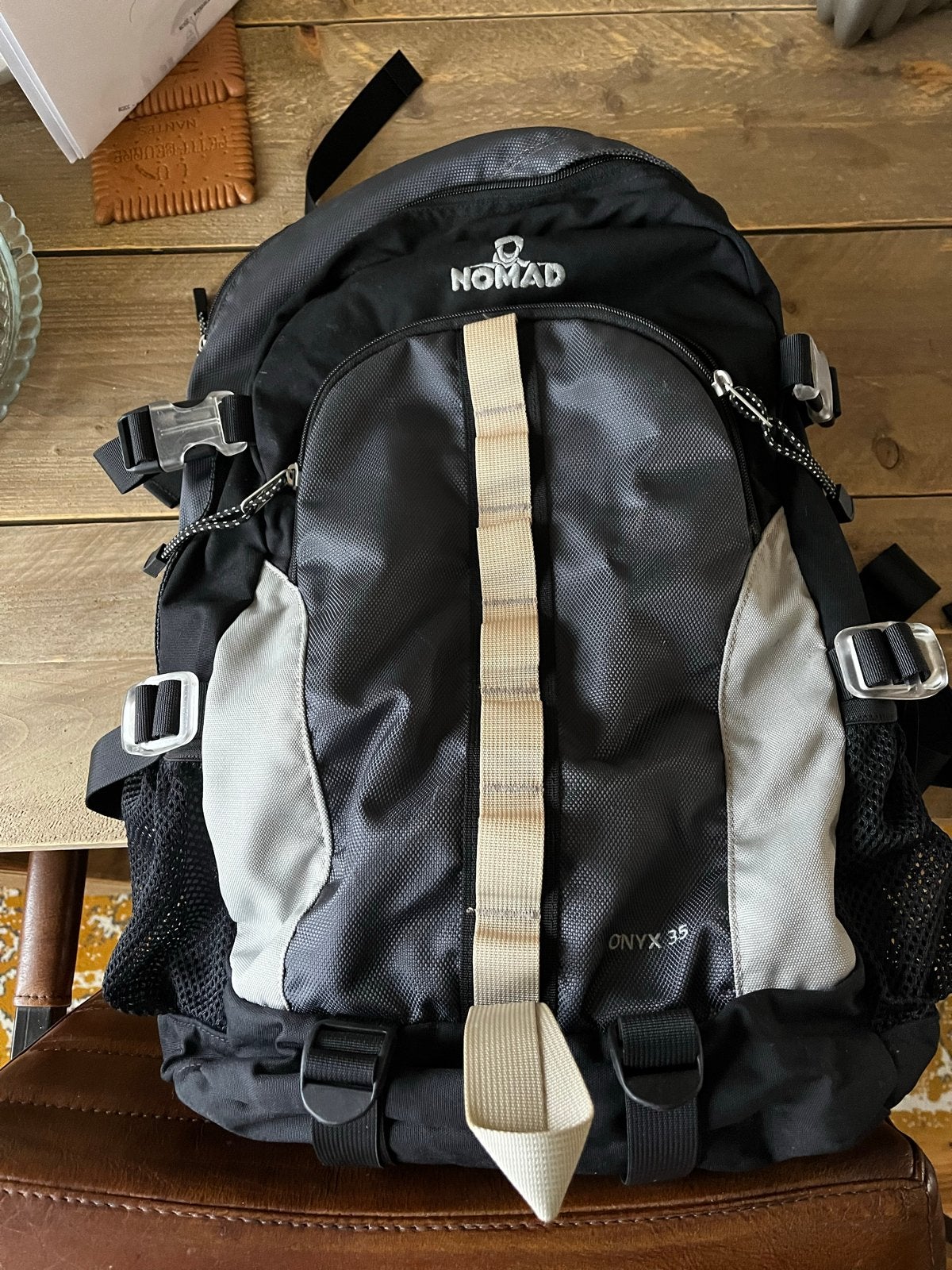 Nomad Onyx 35 Trekking Rugzak - Zo goed als nieuw, Nomad, 25 tot 40 cm, Zo goed als nieuw, Trekking
