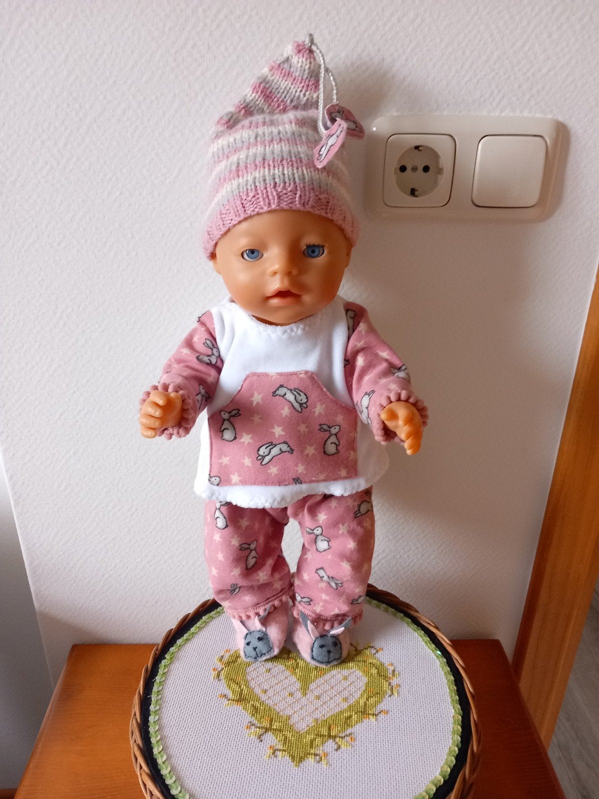 Zelfgemaakte poppenkleertjes voor pop 43 cm 4 delig., Ophalen of Verzenden, Nieuw, Babypop