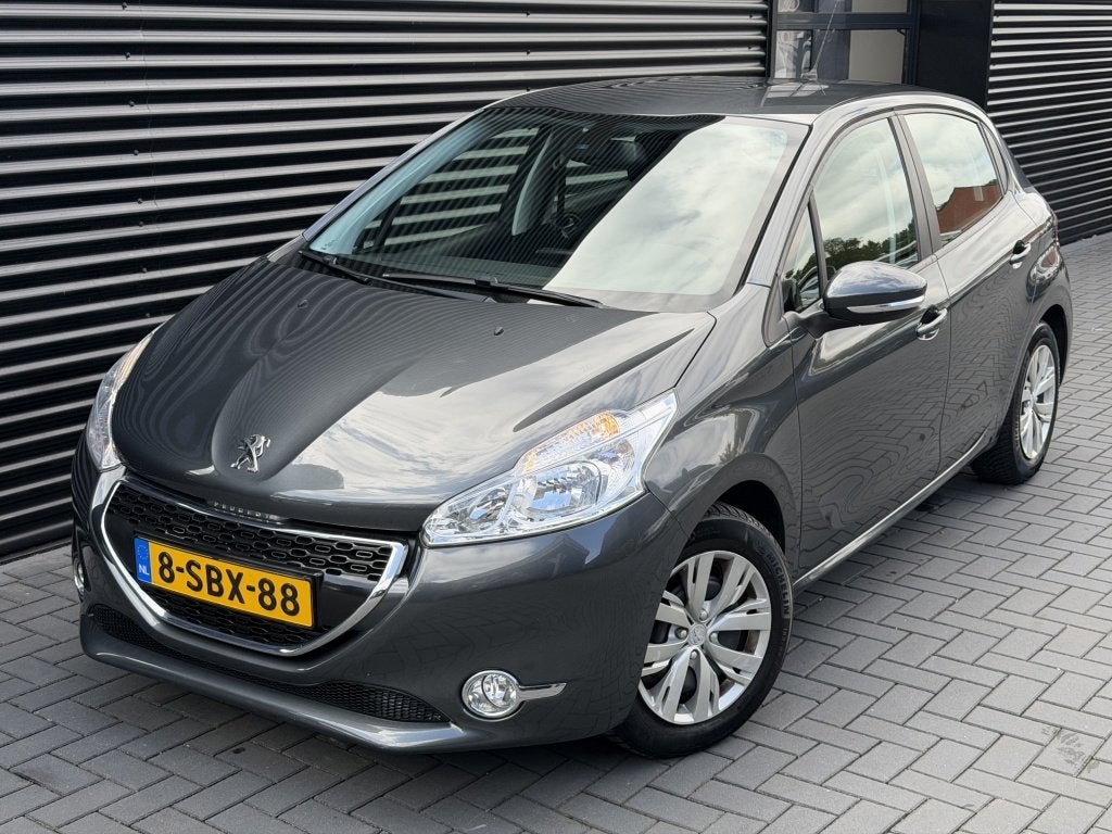 Peugeot 208 1.2 VTi Envy 2013| 97DKM NAP| CLIMA| CRUISE| NAV, Auto's, Peugeot, Euro 5, Stof, Gebruikt, 31 €/maand