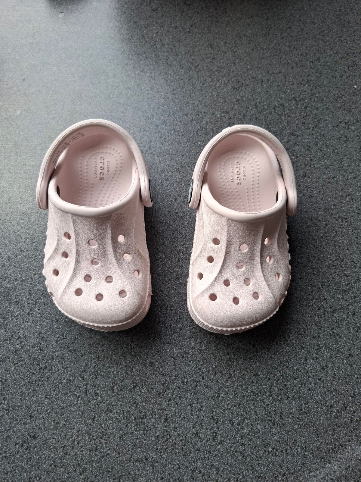 Crocs lichtroze pastel c5 20-21, Ophalen of Verzenden, Zo goed als nieuw, Meisje, Schoentjes