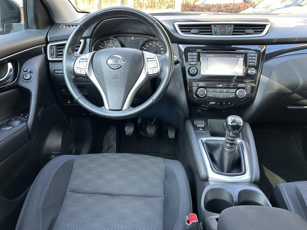 Nissan QASHQAI 1.2 Navi, Panoramadak, Camera, Keyless, Stof, Gebruikt, Met garantie (alle), 116 pk