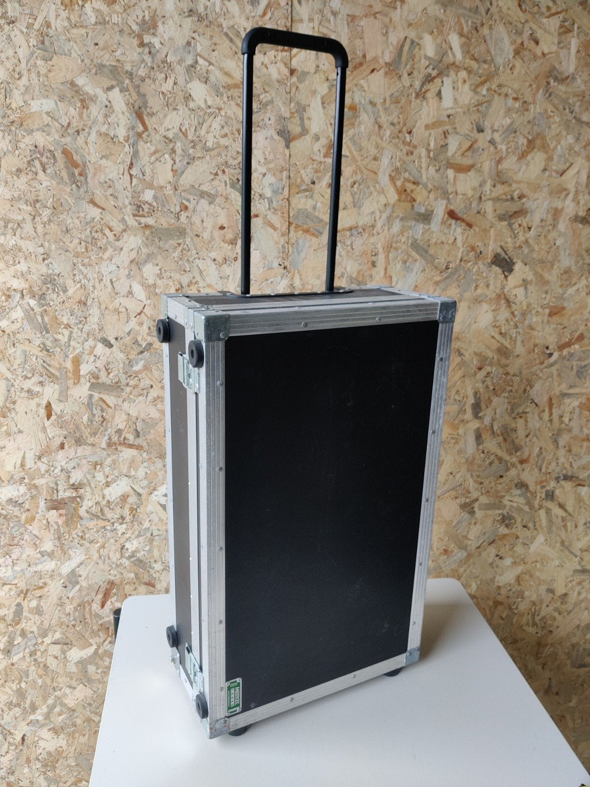 Robuuste flightcase trolley, Ophalen of Verzenden, Gebruikt, Overige instrumenten, Flightcase