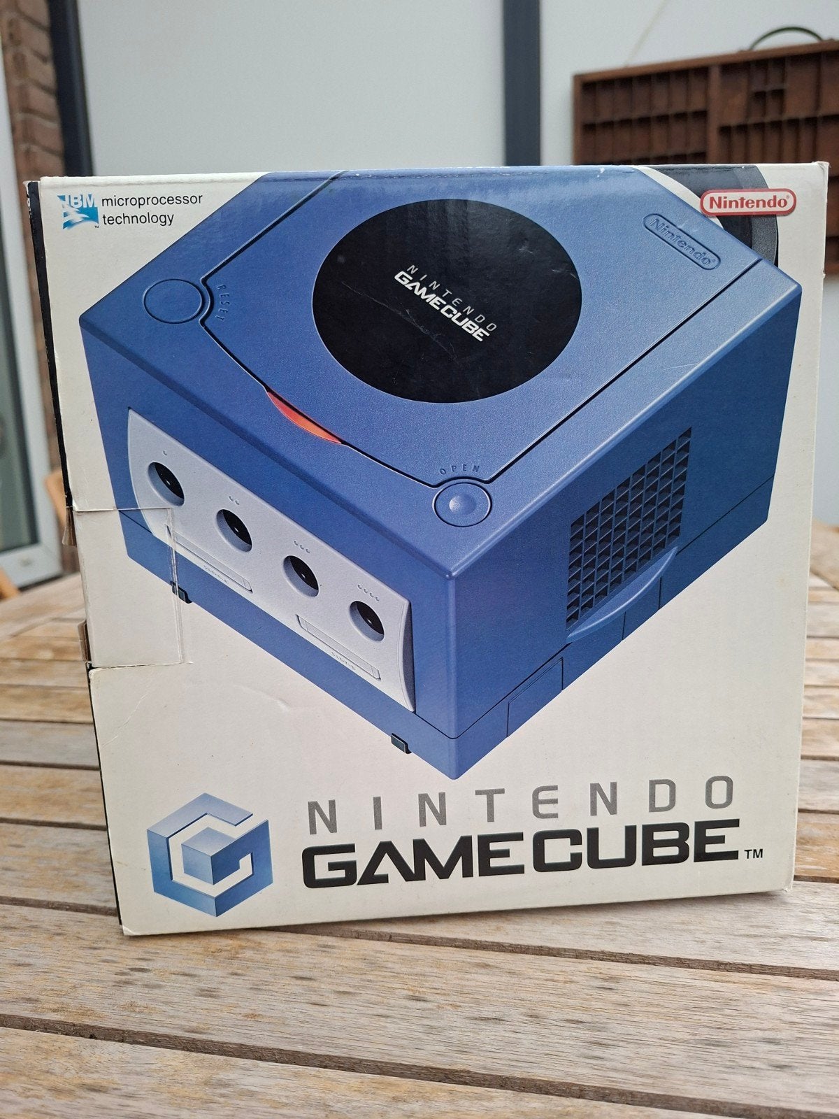 Nintendo GameCube Console Paars + controllers en geheugen, Spelcomputers en Games, Spelcomputers | Nintendo GameCube, Gebruikt