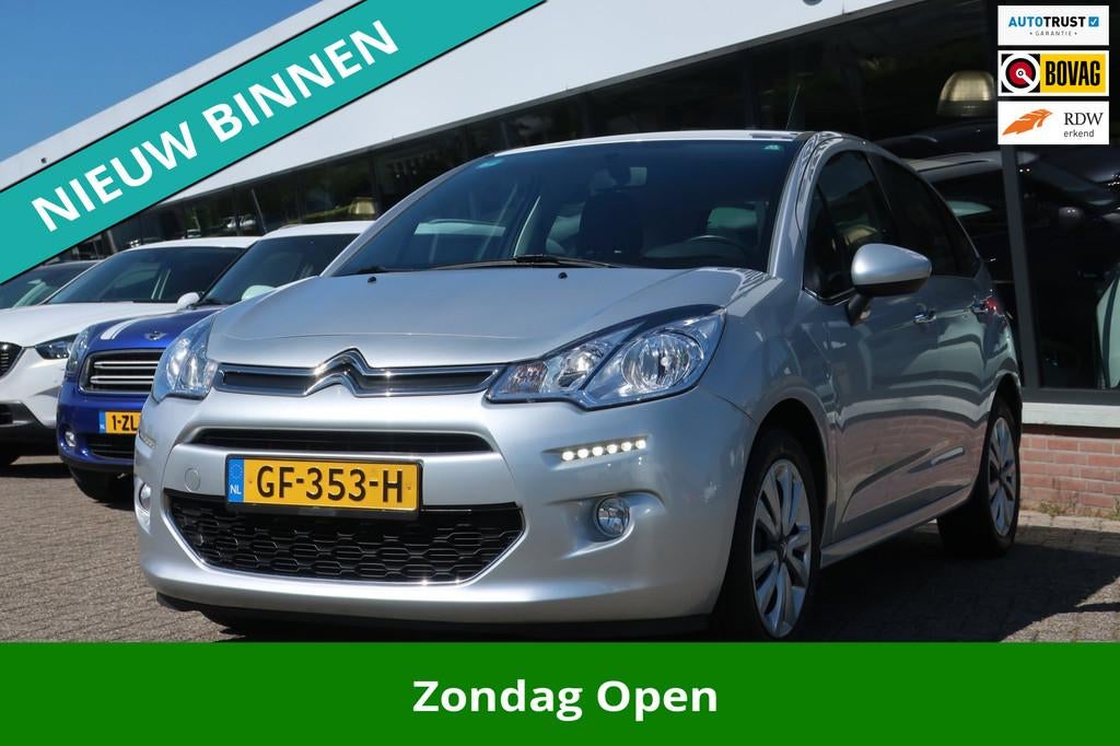 Citroen C3 1.2 PureTech Collection LED_CLIMA_NAVI_NAP, Voorwielaandrijving, Stof, Gebruikt, 1199 cc