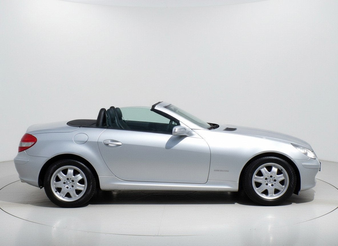 Mercedes-Benz SLK-klasse 200 K|AUT|Xenon|Leder|Airscarf|Crui, Auto's, Automaat, Achterwielaandrijving, Gebruikt, Zwart