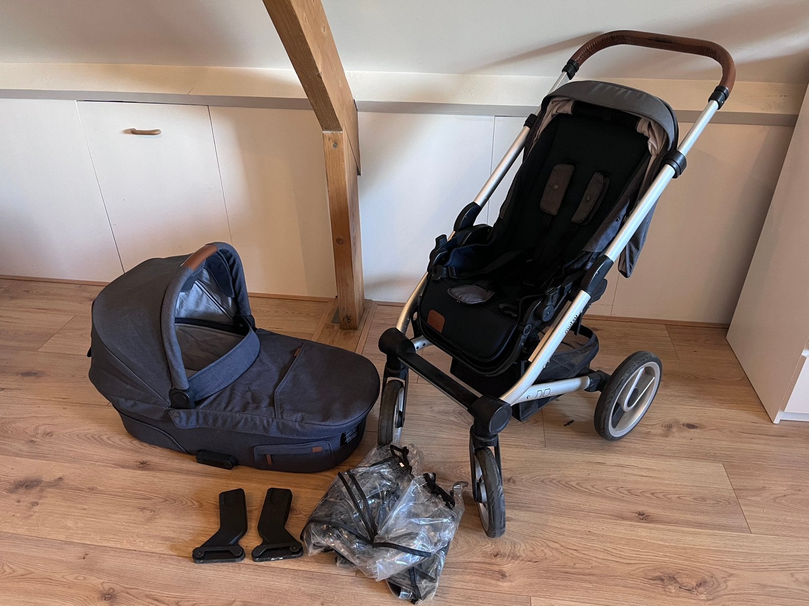 Fijne kinderwagen mutsy nio donkerblauw, Ophalen, Gebruikt, Combiwagen, Mutsy