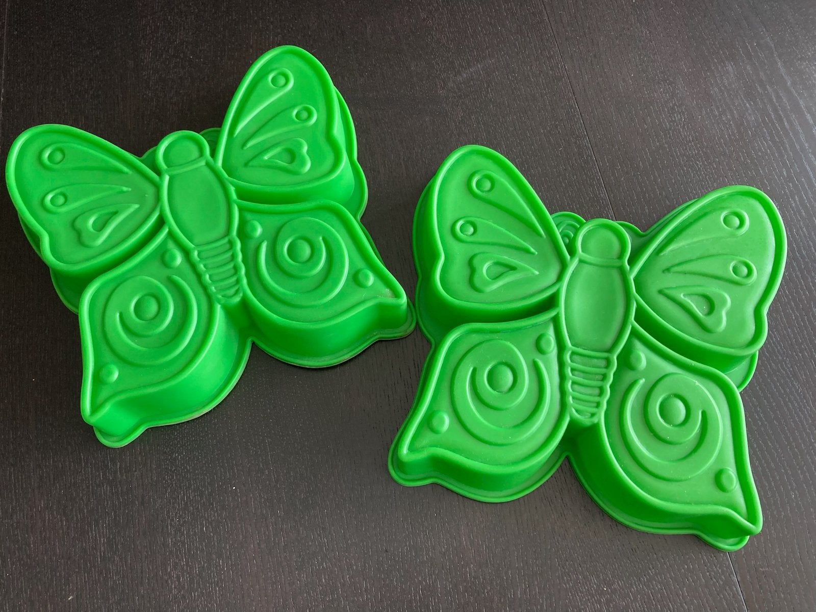 2 silicone bakvormen setje €2 (nieuw), Ophalen of Verzenden, Nieuw