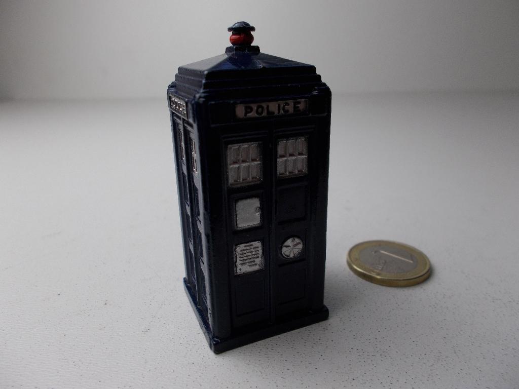 1954 Dinky Toys 751 POLICE TELEPHONE CALL BOX. I.z.g.st., Ophalen of Verzenden, Zo goed als nieuw, Overige typen, Dinky Toys