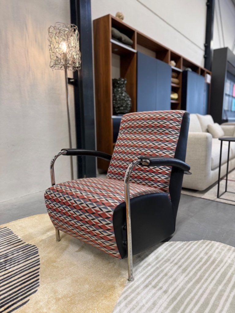 Leolux Scylla Fauteuil hoog Stof rood zwart stoel, Leolux, Info@leolux.nl, 75 tot 100 cm, Ophalen of Verzenden