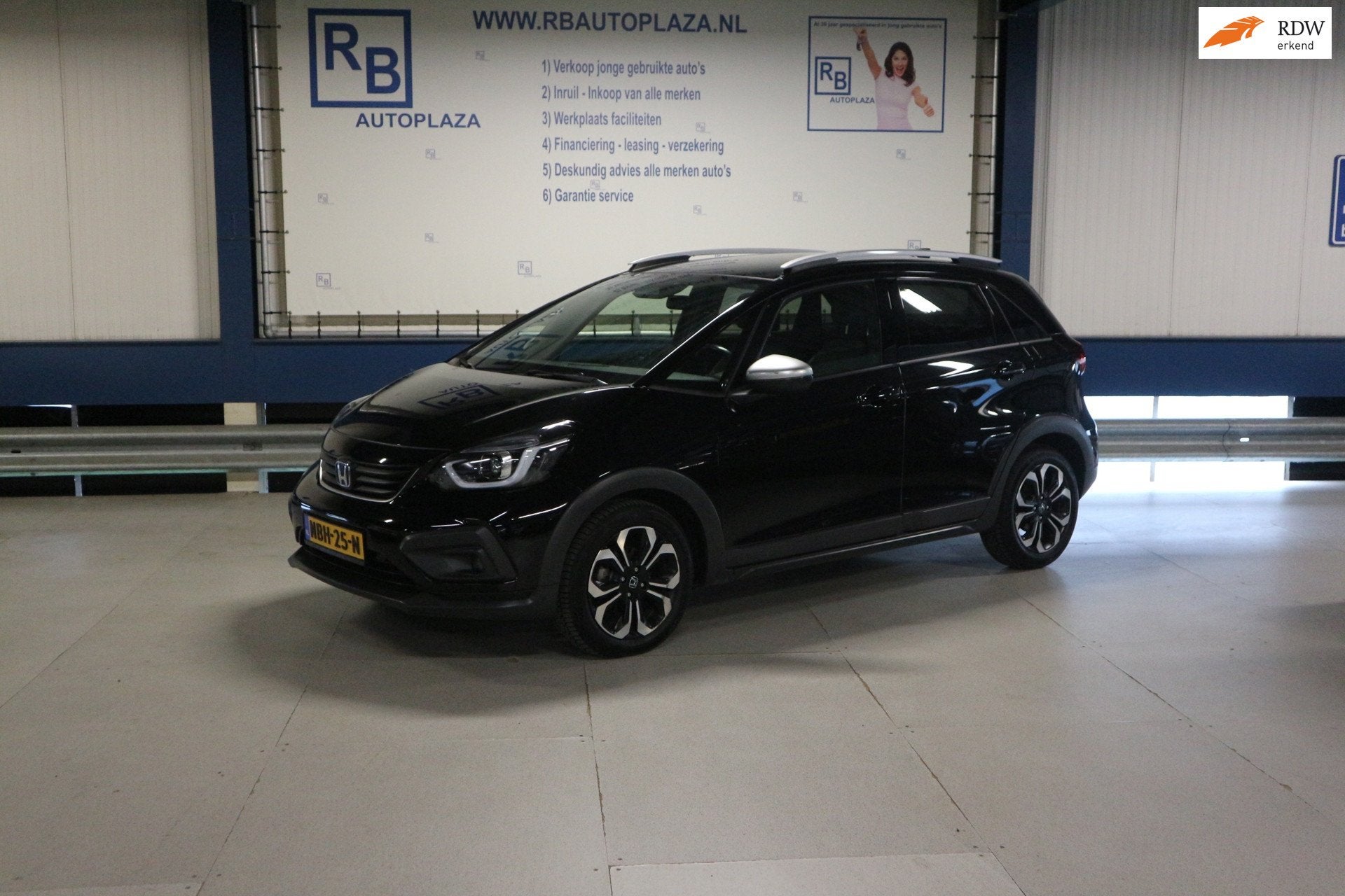Honda JAZZ 1.5 e:HEV Crosstar DEALER ONDERHOUDEN/ CARPLAY/ S, 1227 kg, Euro 6, 4 cilinders, Leder en Stof