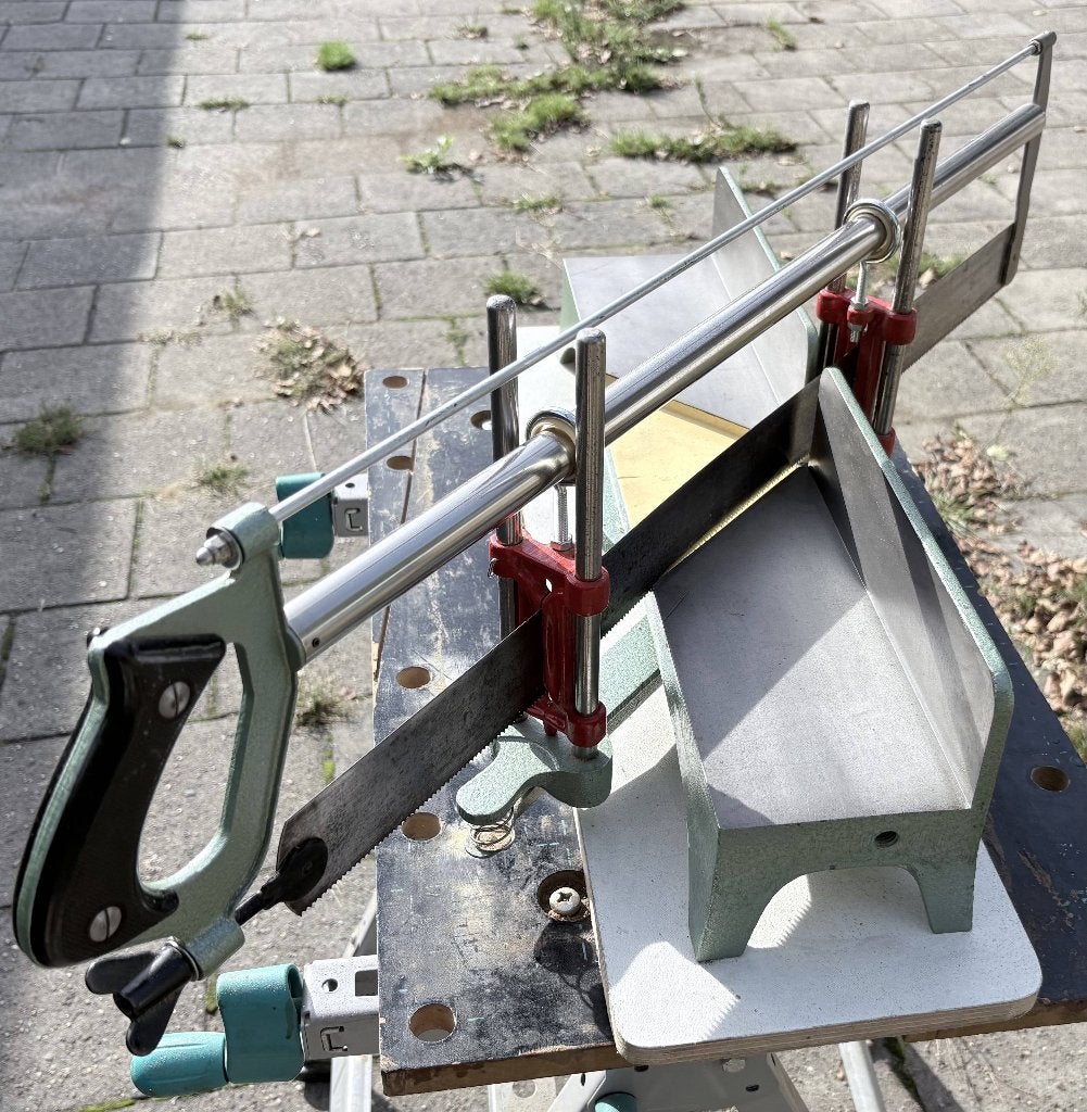 Gereviseerde Ulmia precisie verstekzaag in zeer goede staat, Doe-het-zelf en Verbouw, Ophalen, Gebruikt, Ulmia, 70 mm of meer