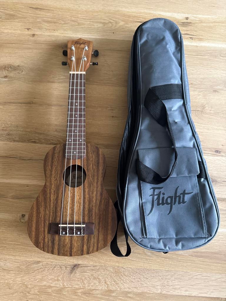 Flight NUS200 NA Ukelele met hoes - Zo goed als nieuw, Muziek en Instrumenten, Ophalen of Verzenden, Zo goed als nieuw, Ukelele