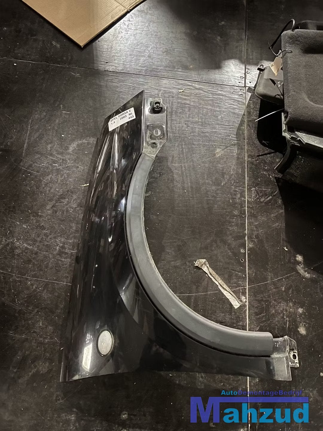 OPEL CORSA C zwart Rechts voorscherm 2000-2005, Gebruikt, Opel Automobile GmbH, Ophalen of Verzenden, Kontakt@opel-infoservice.de