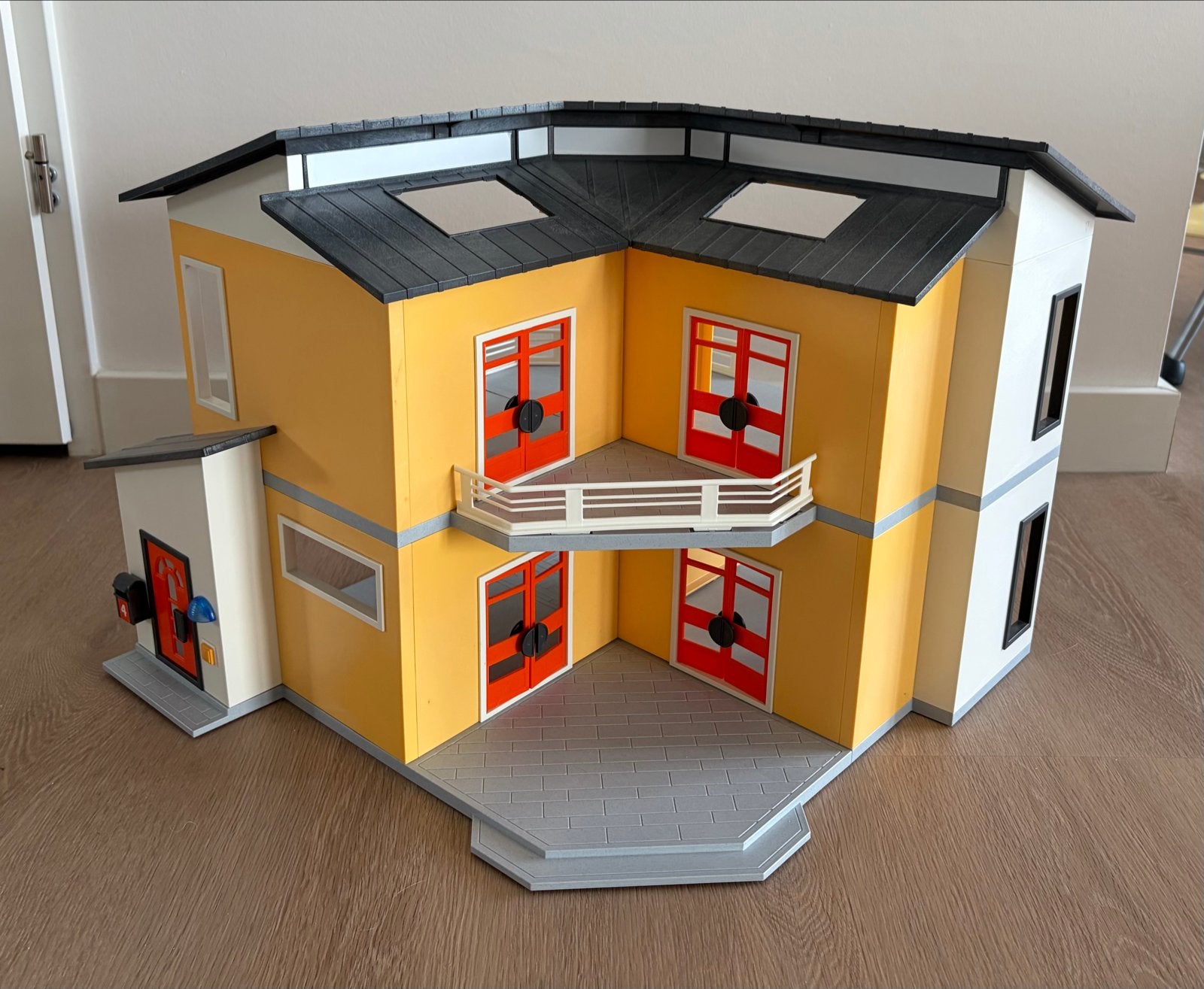 PLAYMOBIL City Life Modern Woonhuis (9266), Gebouw, Complete set, Ophalen of Verzenden, Zo goed als nieuw