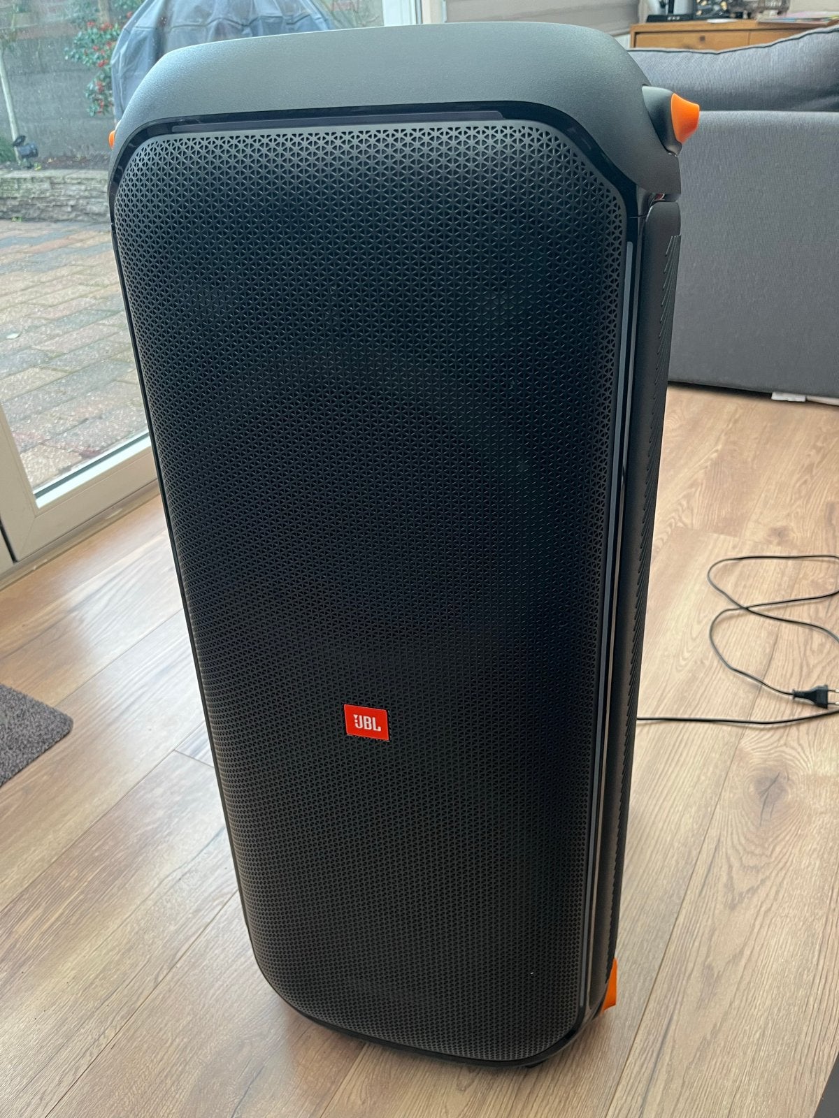 JBL Partybox 710 - Krachtige Party Speaker met Lichteffecten, Audio, Tv en Foto, JBL, Party speaker, Zo goed als nieuw, Bluetooth