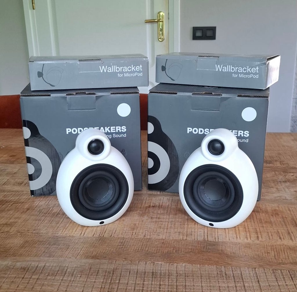 Scandyna MicroPod speakers – wit – met muurbeugels, Overige merken, Stereo speakers, Ophalen of Verzenden, Zo goed als nieuw