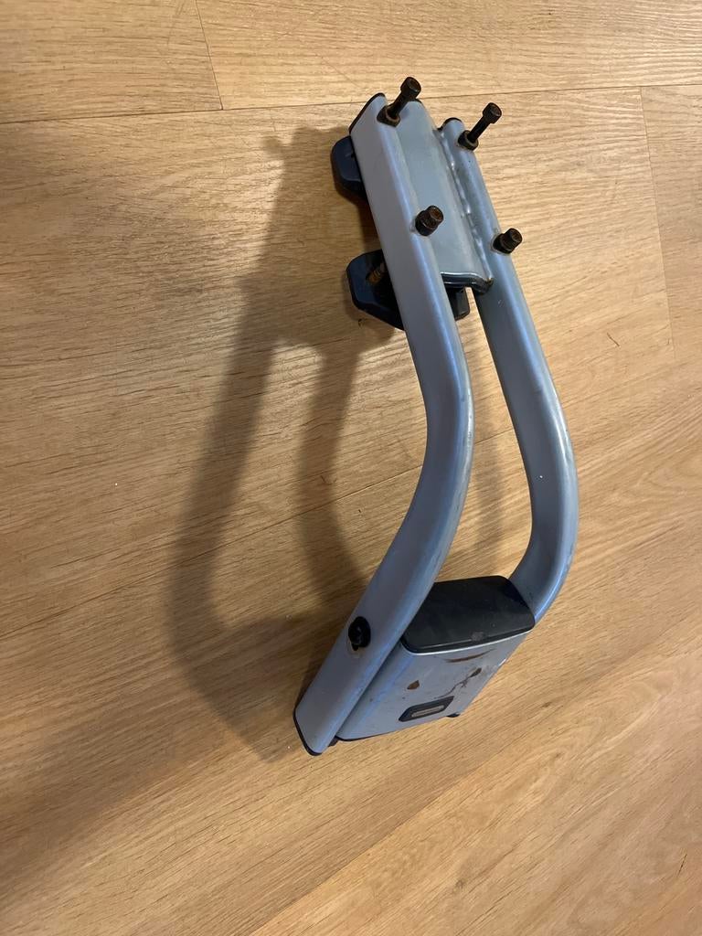 Yepp fiets frame bevestiging achterzitje, Fietsen en Brommers, Fietsaccessoires | Fietsstoeltjes, Gebruikt, Achterzitje, Ophalen