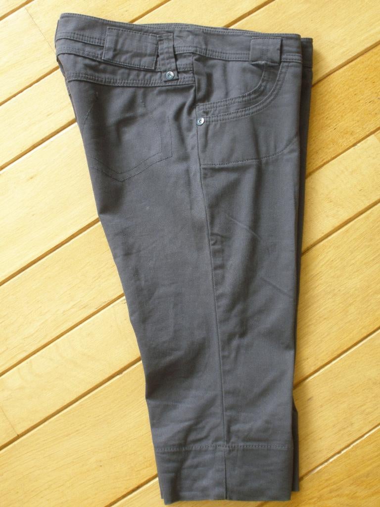 Broek donker grijs knie maat 38 - nieuw -, Maat 38/40 (M), Nieuw, Ophalen of Verzenden, Driekwart