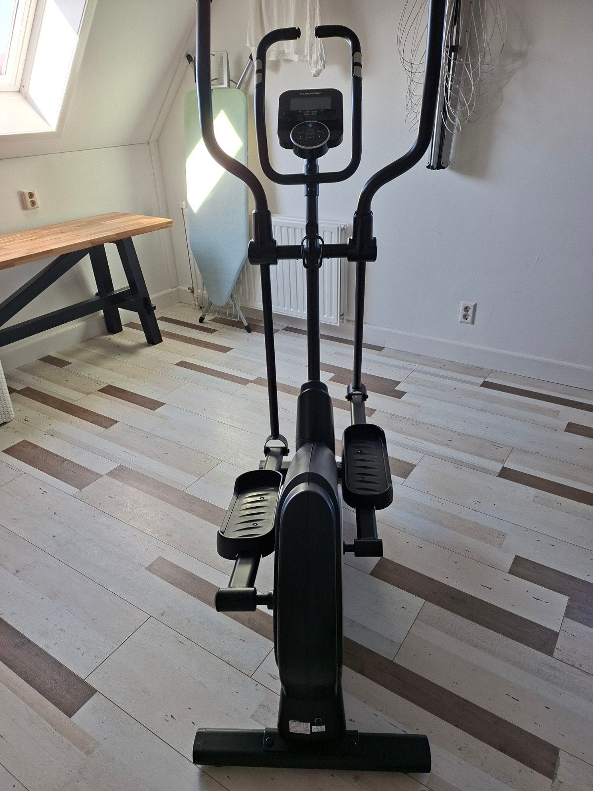 Tunturi fitcross 50i, Ophalen, Benen, Zo goed als nieuw, Crosstrainer