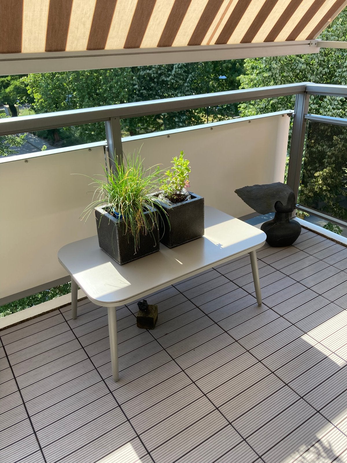Bloempotten 2 x, 20 , 20 bij 20 cm, Tuin en Terras, Overkappingen, Ophalen of Verzenden, Zo goed als nieuw