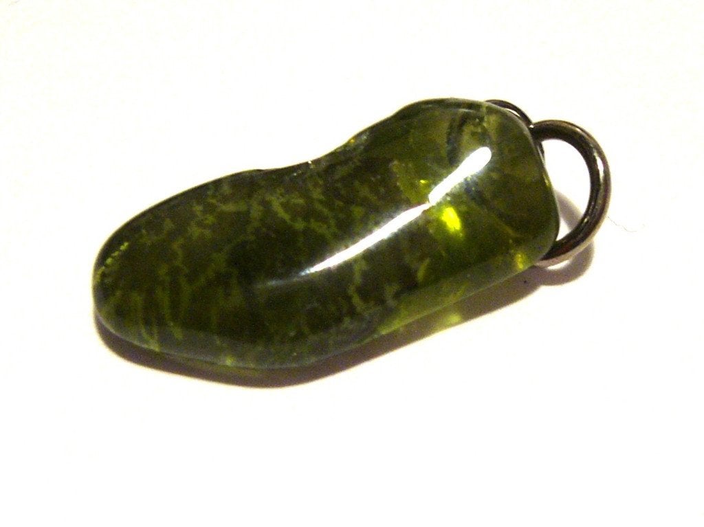 olivijn peridot hangertje edelsteen mineraal hanger olivein, Ophalen of Verzenden, Zo goed als nieuw, Steen of Mineraal, Met edelsteen