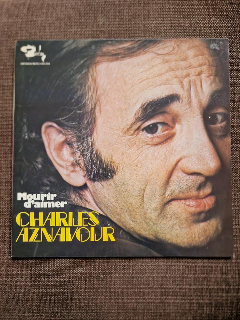 Charles Aznavour - Mourir d'aimer LP (Vinyl), Cd's en Dvd's, Ophalen of Verzenden, Gebruikt