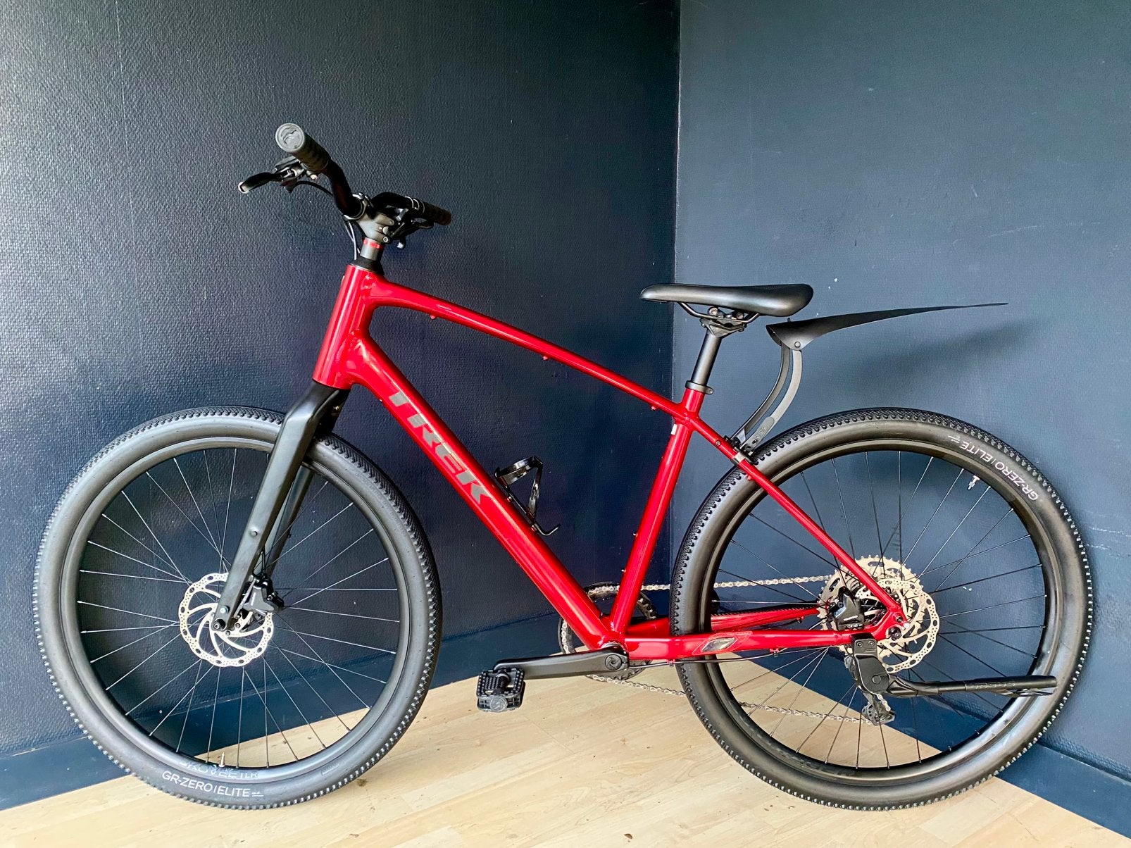 Hele mooie Trek Dual Sport 3, Vering, 10 tot 15 versnellingen, Schijfrem, Ophalen