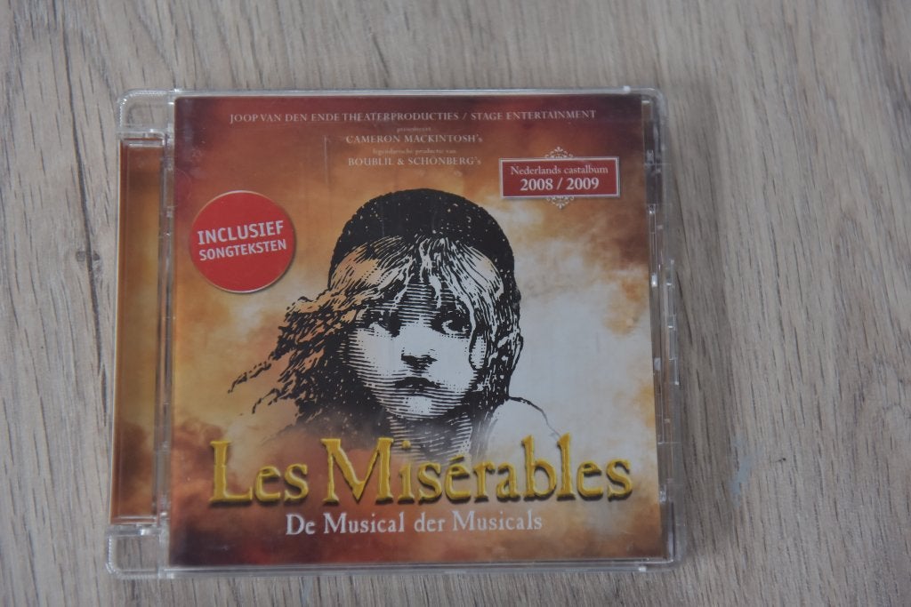 HET NEDERLANDSE CASTALBUM DE MUSICAL -- LES MISERABLES --, Inclusief boekje, Musical, Verzenden, Zo goed als nieuw