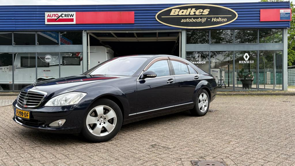 Mercedes-Benz Mercedes 2006 Blauw, Auto's, Automaat, Achterwielaandrijving, Blauw, Leder