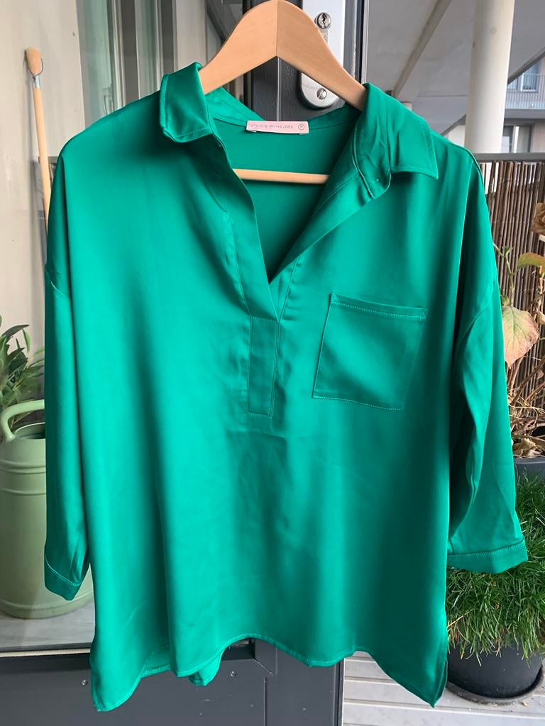 Groen satijnen blouse, Studio Anneloes, maat M, Ophalen, Zo goed als nieuw, Maat 38/40 (M), Groen
