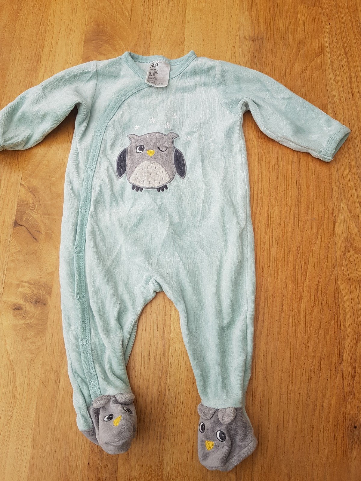 H&M Baby Pyjama/Romper met Uil - Maat 68, Kinderen en Baby's, Babykleding | Maat 68, Nacht- of Onderkleding, Jongetje of Meisje