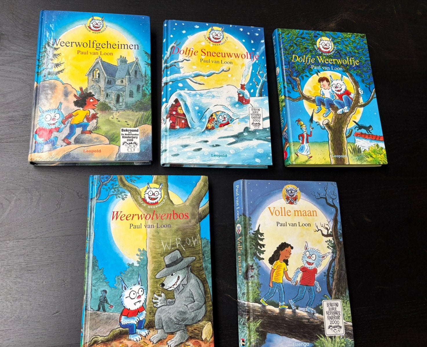 Dolfje weerwolfje boeken Paul van Loon, Ophalen of Verzenden, Gelezen