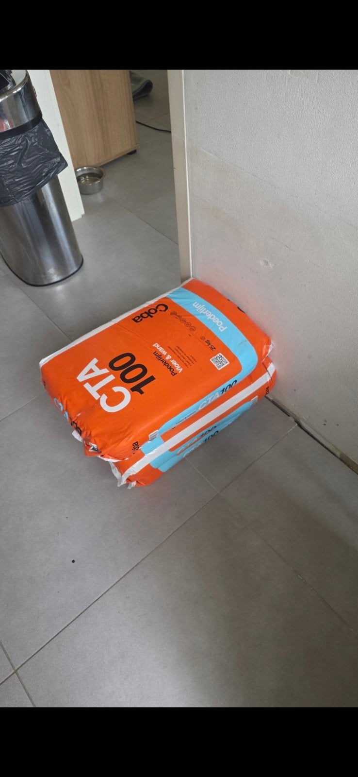 Coba CTA 100 poederlijm Vloer&wand 6x, Ophalen, Zo goed als nieuw, Reclamebord