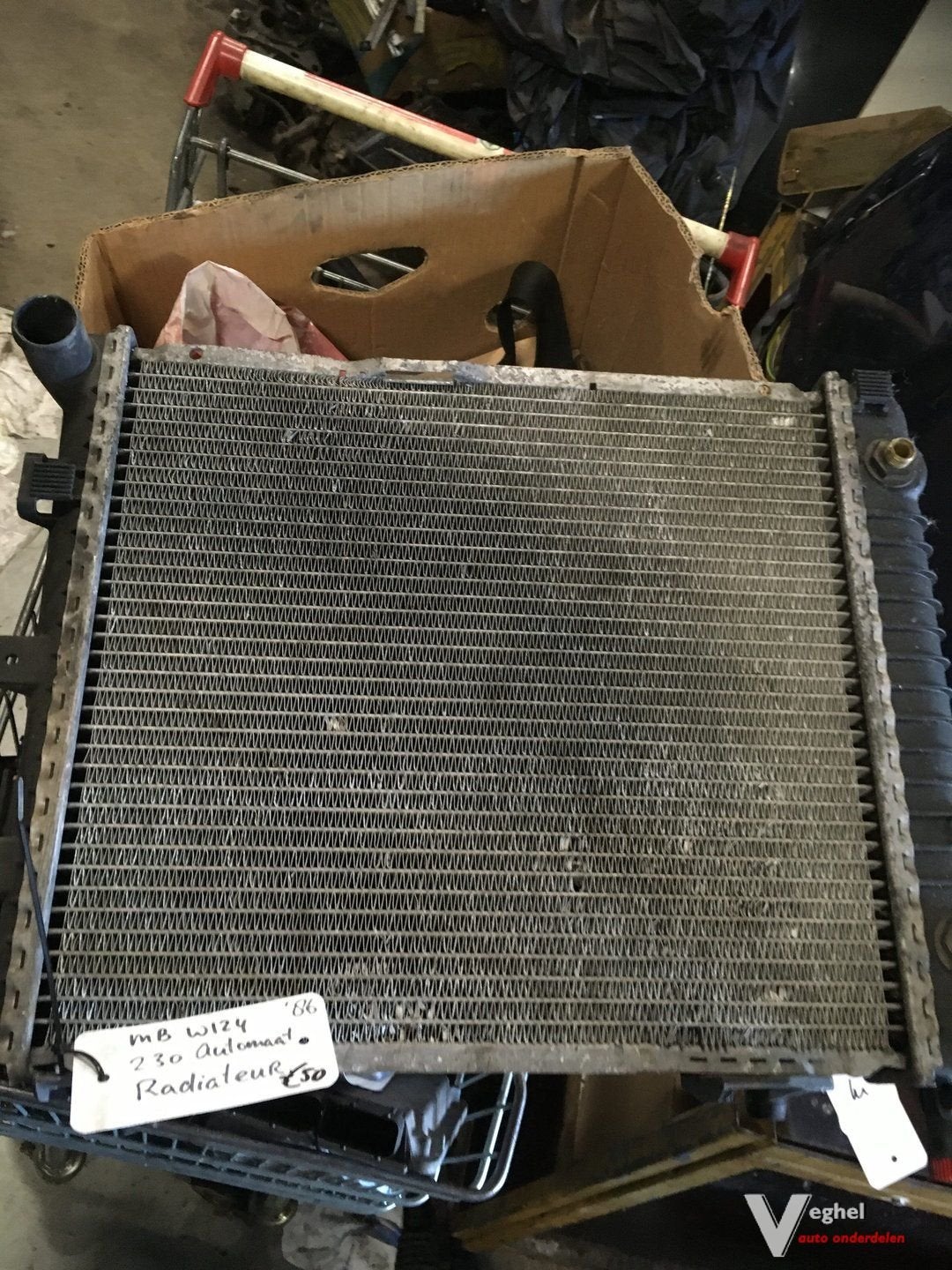 Mercedes w124 230 1986  automaat Radiateur, Gebruikt, -, -, Ophalen of Verzenden
