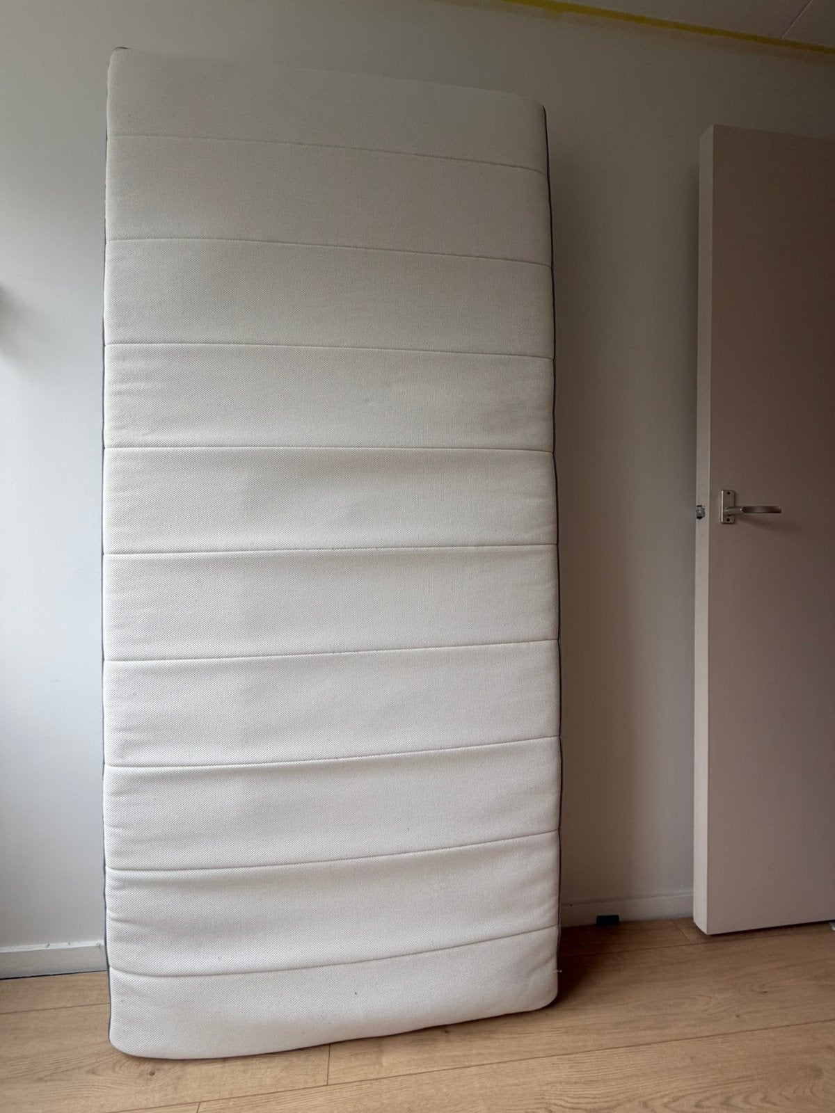 IKEA Vesteröy pocketveren matras 90x200 cm stevig, Huis en Inrichting, Slaapkamer | Matrassen en Bedbodems, Ophalen, Gebruikt