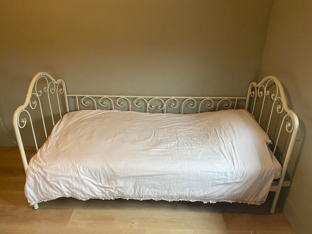 Spijlenbed, Huis en Inrichting, Slaapkamer | Bedden, Ophalen, 90 cm, Eenpersoons, Wit