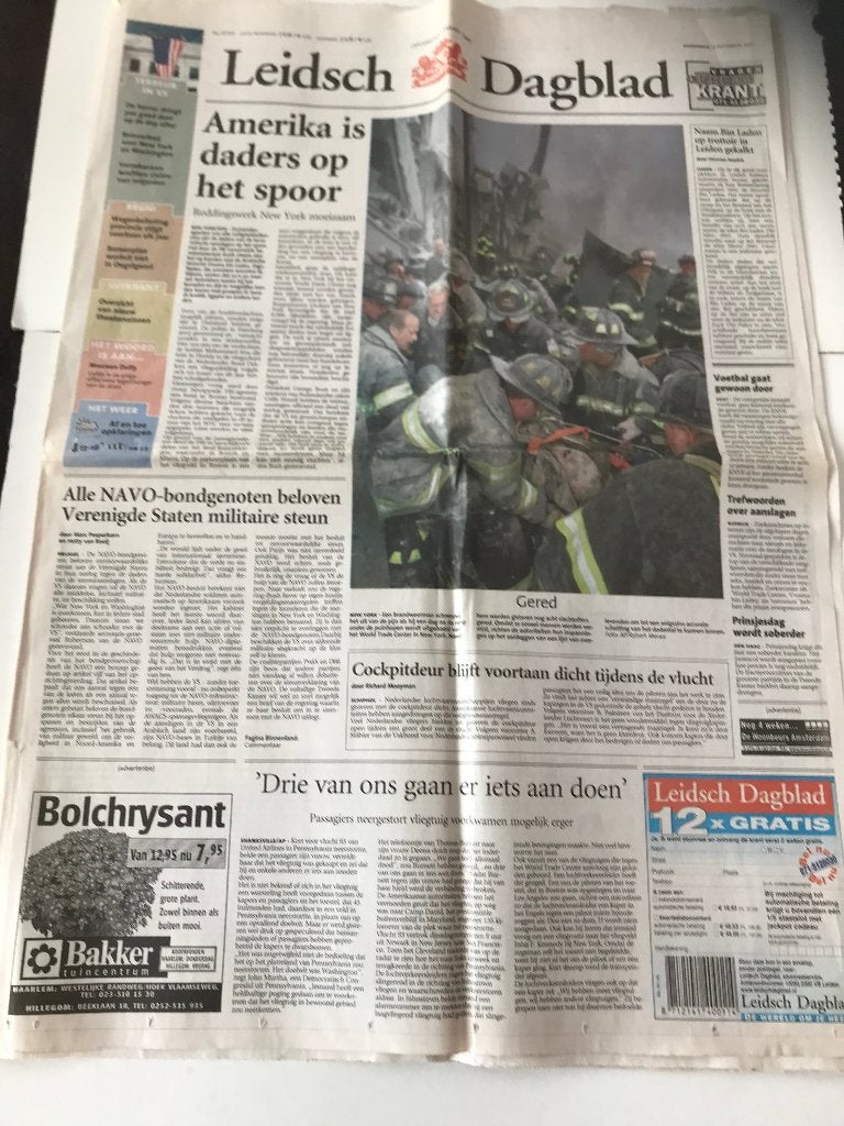 Leidsch Dagblad 13 september 2001 Amerika is daders etc., Ophalen of Verzenden, 1980 tot heden, Krant